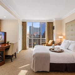 8th Flr MGM Signature 1Bed| Strip View| No Fee