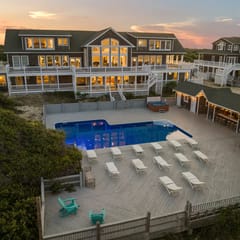 Hemingway and Mark Twain Oceanfront – Events