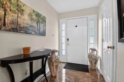 Elizabeth Place - Image 2
