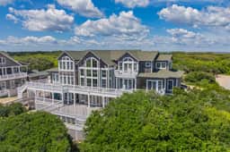 LuxStayUSA | Hemingway Oceanfront – 4x4 OBX - Image 2