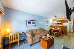 LuxStayUSA | Poolview Crest (AS 241) - Image 5