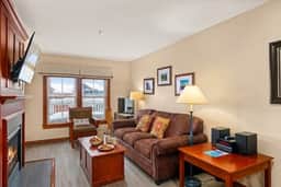 LuxStayUSA | Poolview Serenity(AS 326) - Image 2