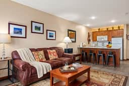 LuxStayUSA | Poolview Serenity(AS 326) - Image 3
