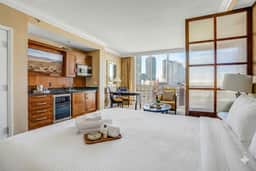 7th Flr MGM Signature Studio| Strip View| No Fee - Image 4