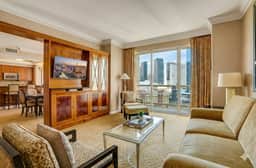 11th Flr| MGM Signature Studio+1Bed| Strip View| - Image 2