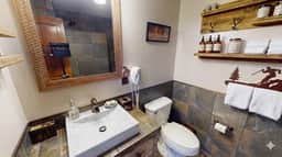 LuxStayUSA | Ballhooter Skyline Penthouse(AS 434) - Image 5