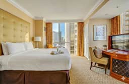11th Flr MGM Signature 1Bed| Strip View| No Fee - Image 3