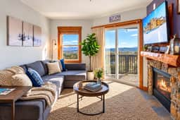 LuxStayUSA | HH207 Hot tub| Firepl| Ski in/out| Village - Image 2