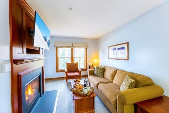 LuxStayUSA | Poolview Panorama {AS 239- 241} - Image 1