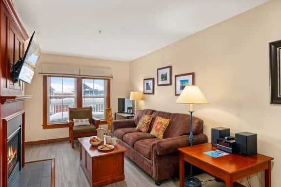 LuxStayUSA | Poolview Serenity(AS 326) - Image 1