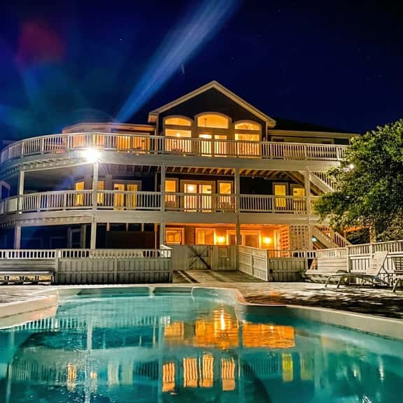 The Fitzgerald Oceanfront - Weddings, Retreats & Celebrations - Image 1