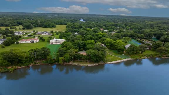 Haiku River House - Image 5