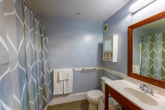LuxStayUSA | Poolview Crest (AS 241) - Image 5