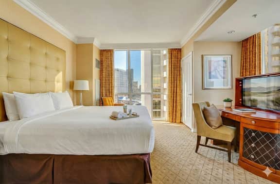 11th Flr MGM Signature 1Bed| Strip View| No Fee - Image 3