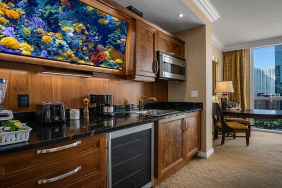 31st Flr MGM Signature Studio| Strip View| No Fee - Image 3