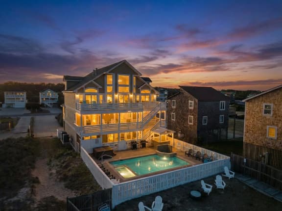 Angler’s Retreat — Oceanfront Estate with 7 King En-Suites - Image 1