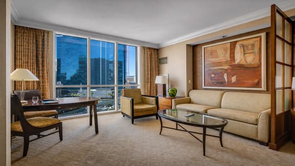 31st Flr MGM Signature Studio| Strip View| No Fee - Image 1