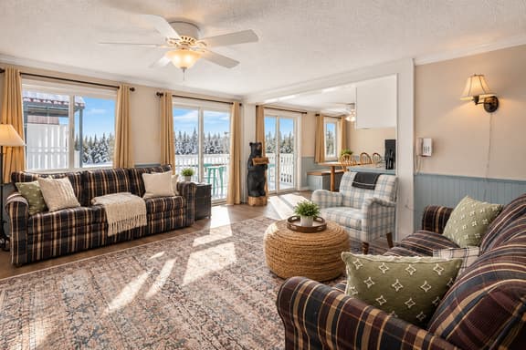 LuxStayUSA | ML335/337 Ski In/Out| Village Lifts| Free Parking - Image 1