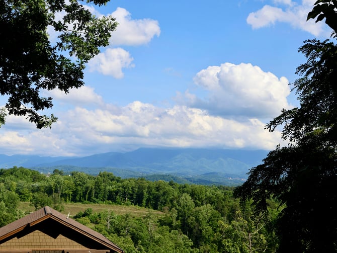 Smoky Mountains cabin with mountain view, Sevierville, Tennessee