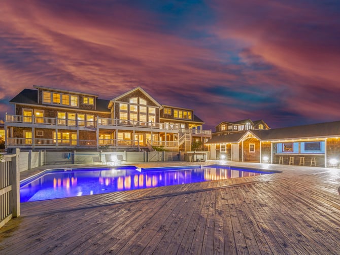 LuxStay Capital